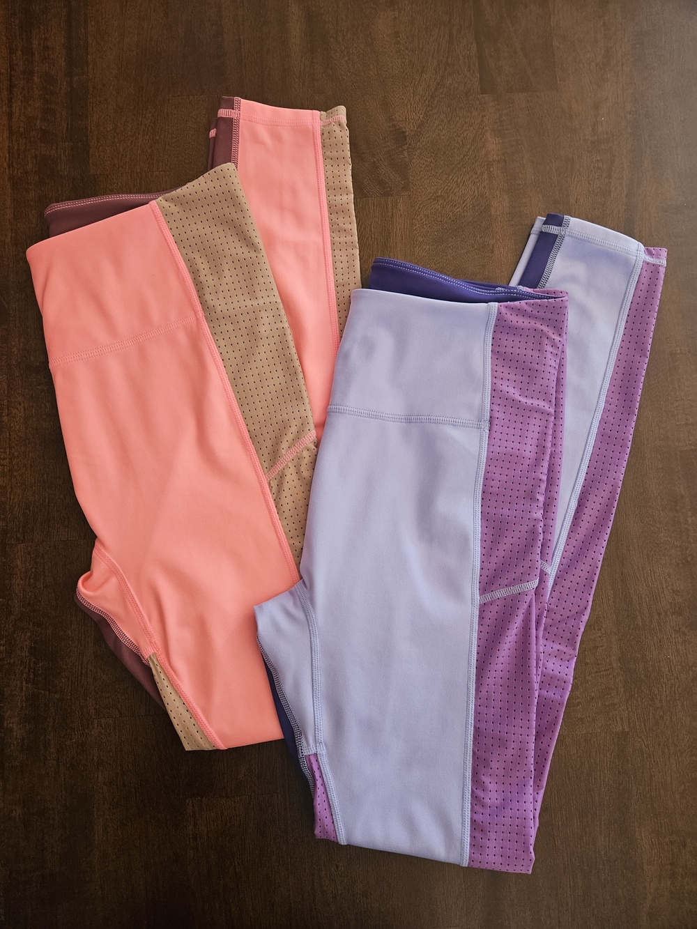 EUC Fabletics Women's Two-Tone Colorblock Active Leggings Set